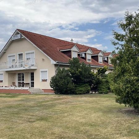 Motel Hummel Per エクステリア 写真