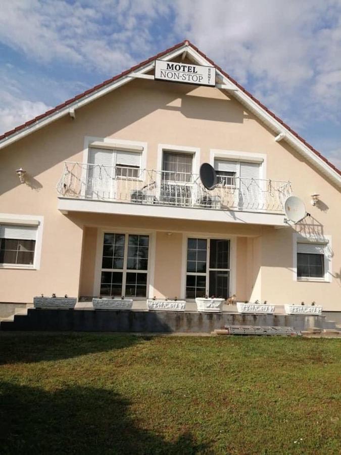 Motel Hummel Per エクステリア 写真